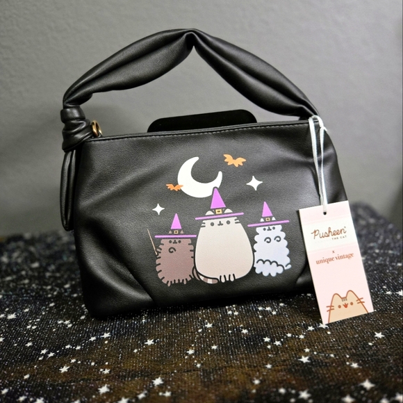 NWT Pusheen x Unique Vintage Halloween Witch Leatherette Purse Crossbody Bag - Picture 3 of 3